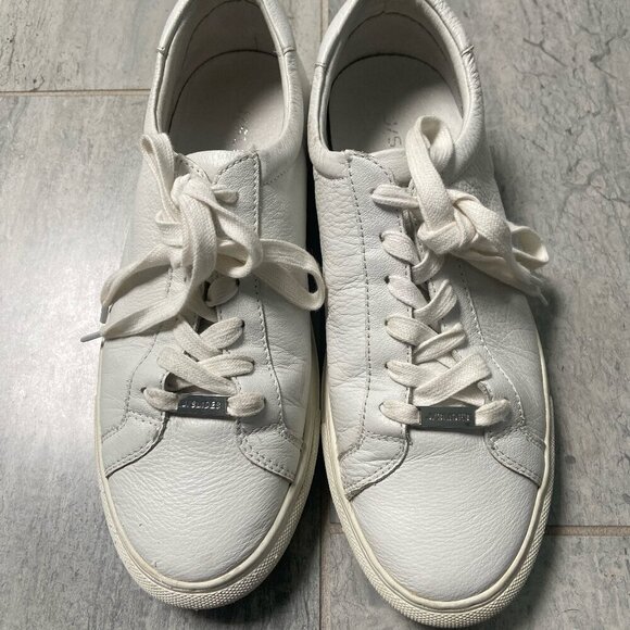 J/Slides Lacee Low Top Leather Sneakers White Casual Street Style Size 9 - Picture 1 of 8